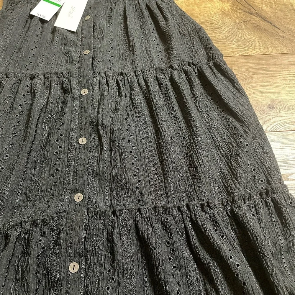 Greige stylish black